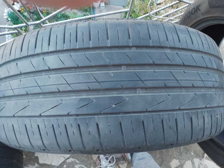 Летни гуми 235/55/19