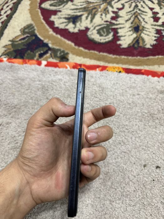 Itel A70 6/128 gb holati ideal chihol qoʻshib beriladi