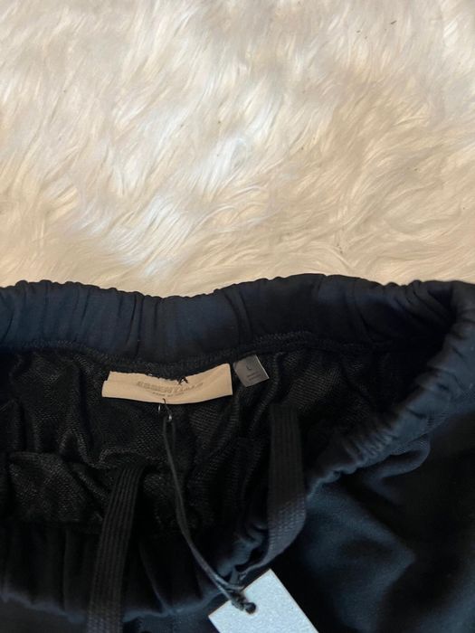 Pantaloni scurti Essentials negrii