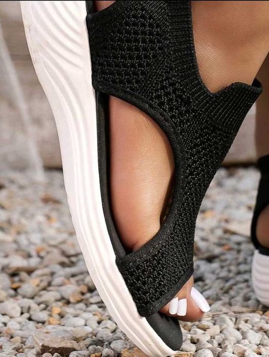 Дамски плетени обувки номер 37 летни нови черни