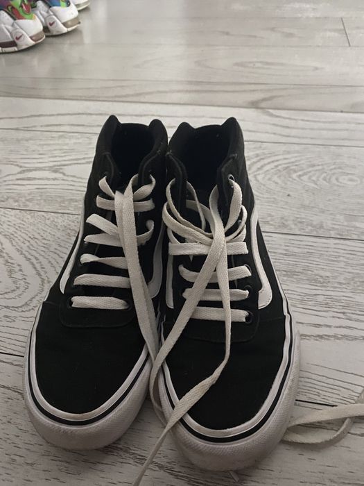 Adidasi vans simpli
