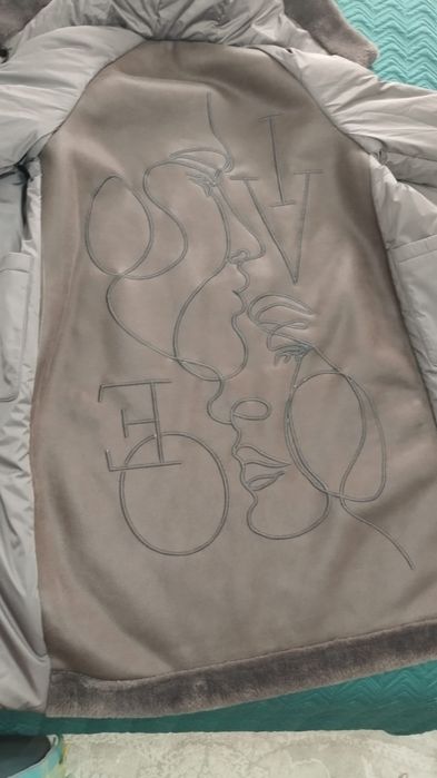 Срочно продается куртка зимняя