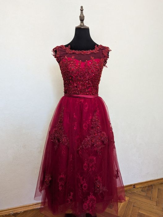 Продам вечернее платье. Новое