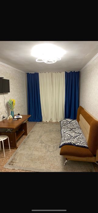 Продам велюровые шторы