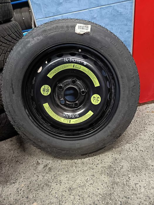 Продавам Резервни гуми-патерици