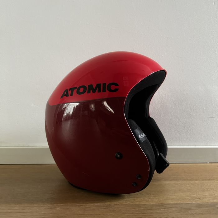 Vand Casca Ski Atomic FIS