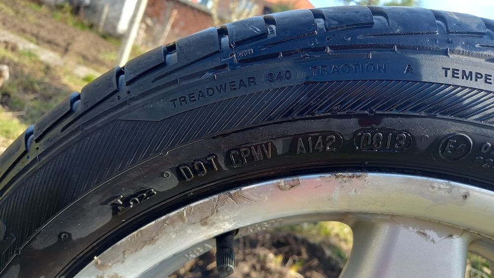 Летни гуми с лети джанти за Мерцедес