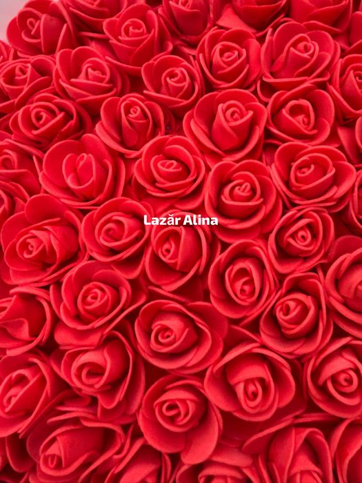 101 Trandafiri 150 lei