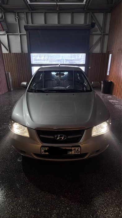 Hyundai sonata 2005года