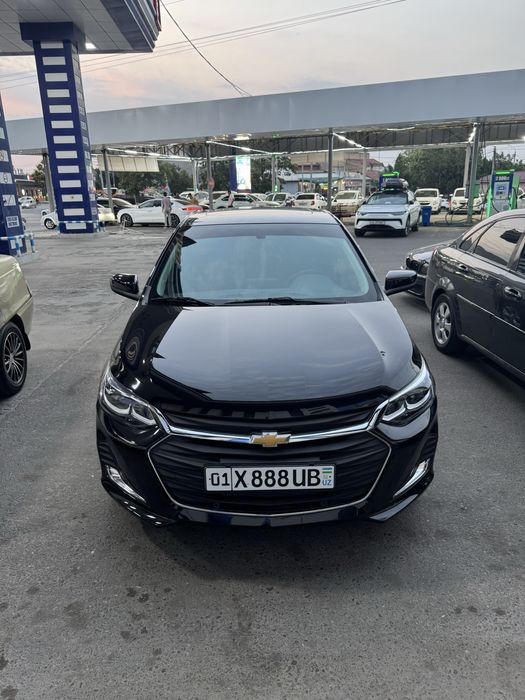 Продаётся Onix premier +