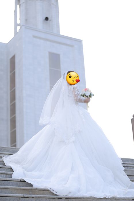 Свадебное платье