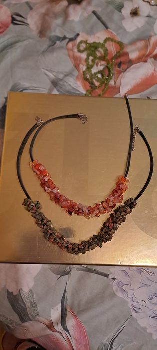 Летни колиета с гривни