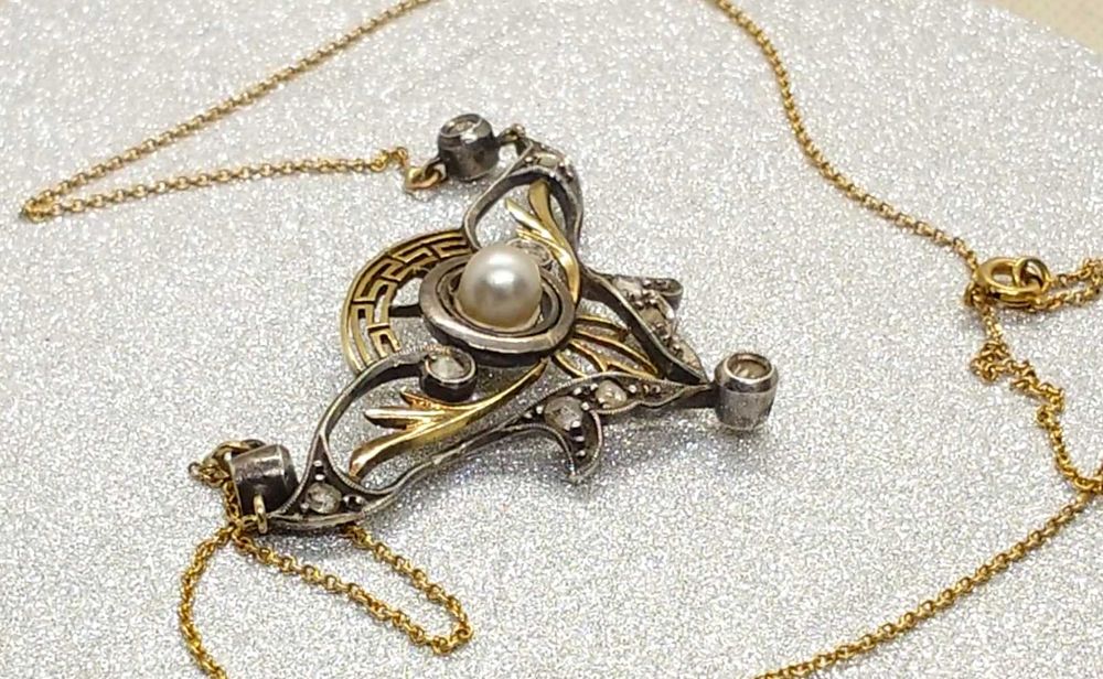 Pandantiv Art Deco cu aur 9K, perlă naturală și diamante rose cut