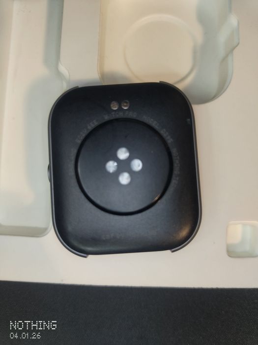 smartwatch Cmf watch pro by Nothing