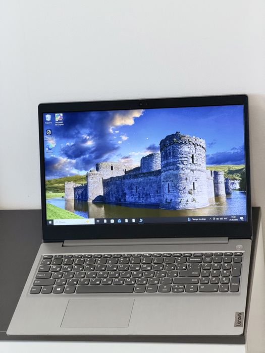 Продам ноутбук в новом состоянии lenovo в отличном состоянии