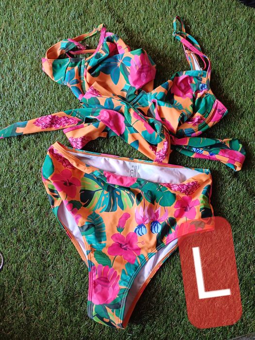 Costum de baie dama