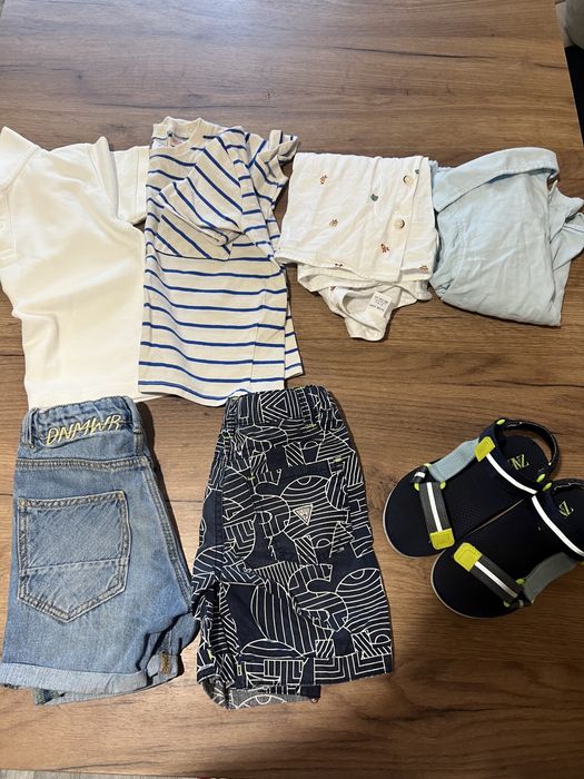 Лот Guess , Zara Дънки, тениски, ризи, сандали