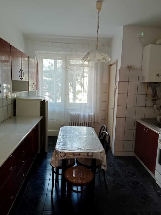 PF vând apartament 3 camere Grigorescu (107MP), situat pe str. Buzău. Accept și schimb cu apartament de 2 camere.