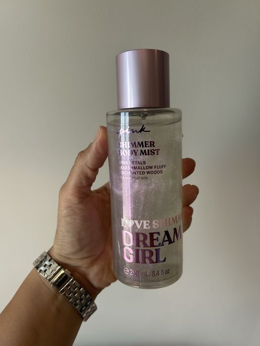 Victoria`s Secret оригинални парфюмни спрейове - ванилия, кокос и др.