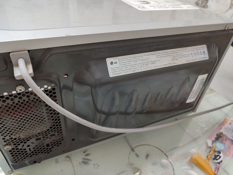 Микроволновка LG