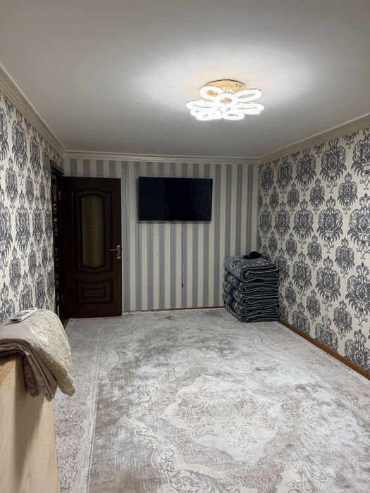 Uchtepa 26 kvartalda 3 xona g’ishli domda uy sotiladi srochna o’zimzdk