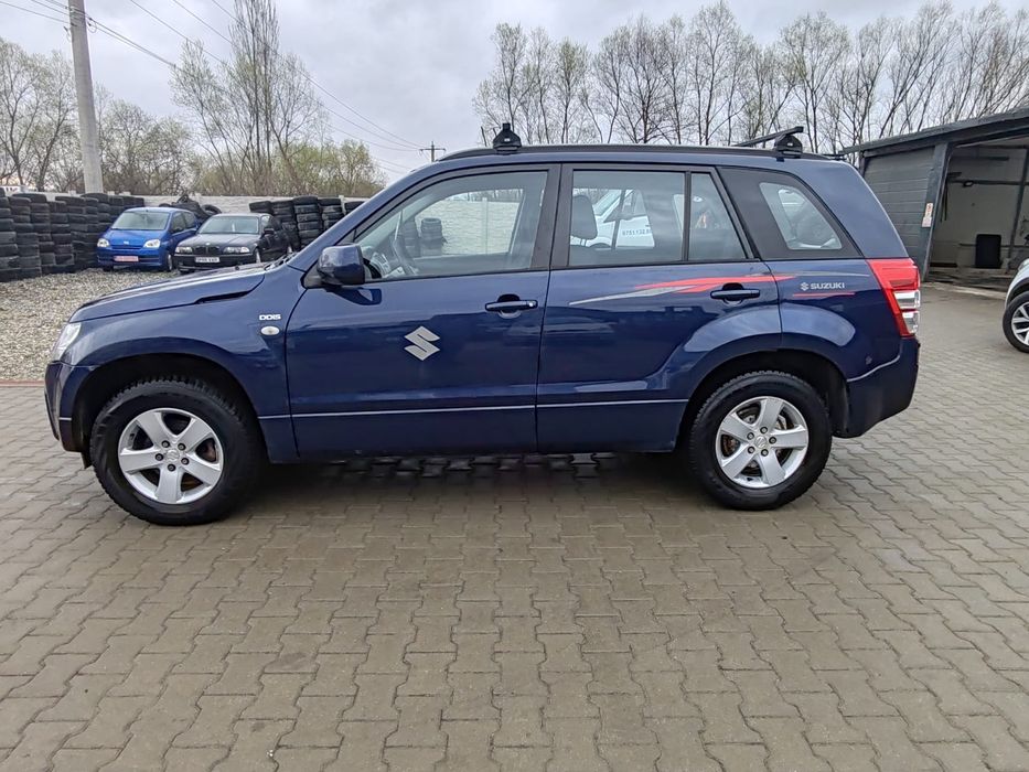 Vând sau schimb Suzuki grand vitara