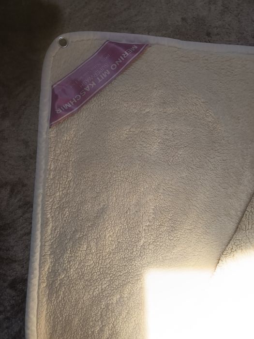 Продавам китеник може и за килим да се използва