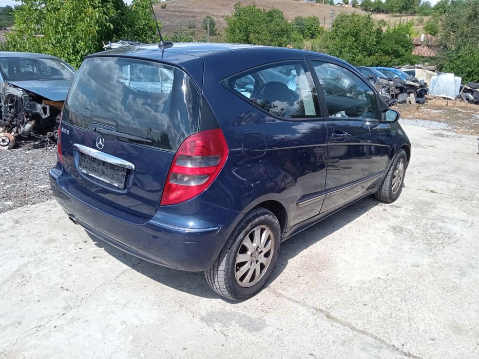 Мерцедес А170 W169 1.7 бензин. Само на части