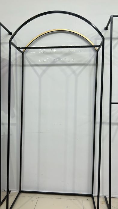 Стойки для Одежды! Продается срочно!