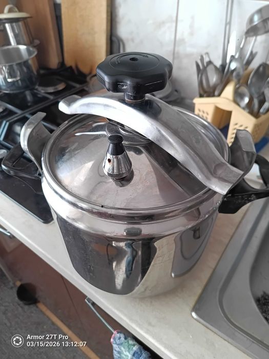 oala sub preiune 6 litri