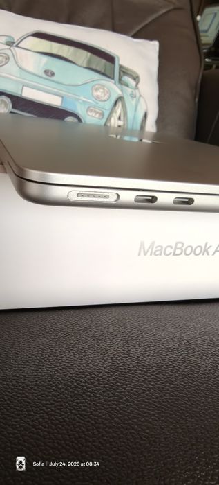 Лаптоп MacBook Air 13 M3 16GB 512 SSD като НОВ