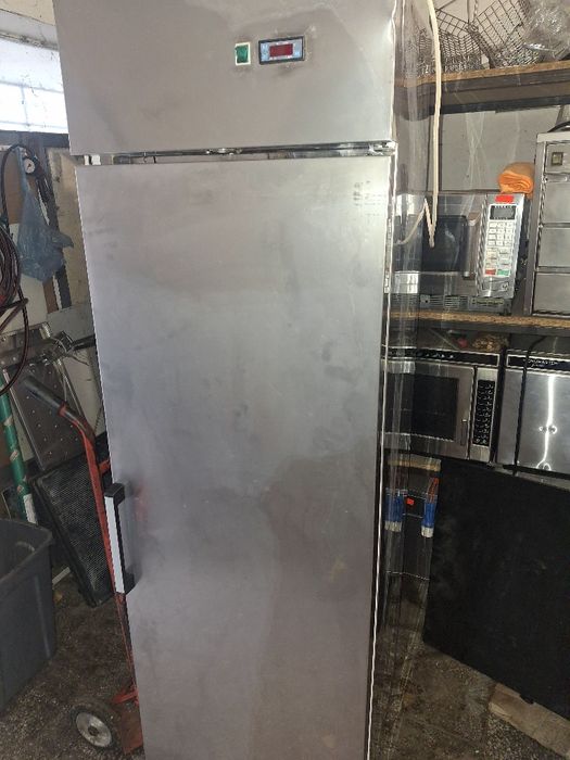 Хладилник професионален