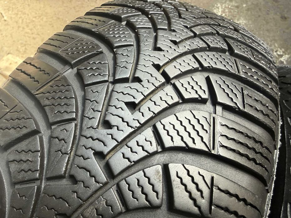# 2x Anvelope Iarna 195/65 r15 M+S - GoodYear Ultra Grip 9