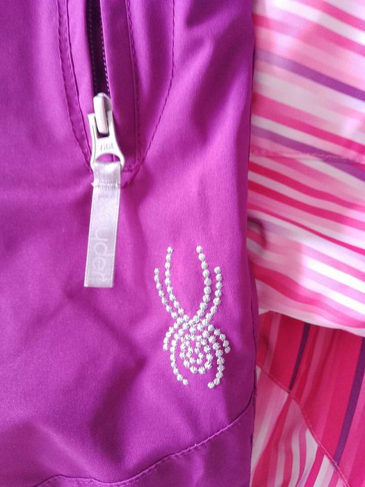 Детски ски екип Spyder за момиче гр. София 7-ми 11-ти километър • OLX.bg