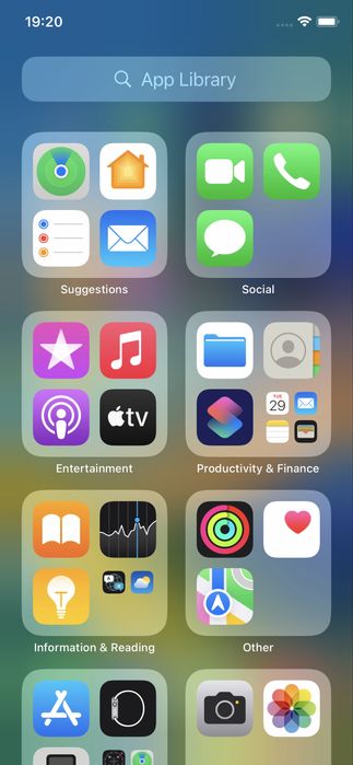 Продавам iPhone 11 Pro 64GB
