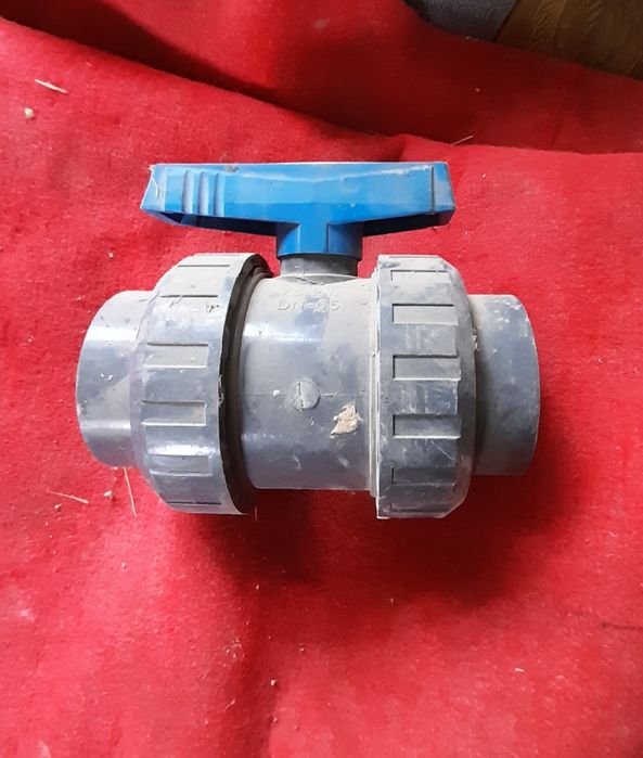 Задвижки кран 075