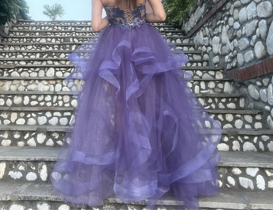 Бална рокля.