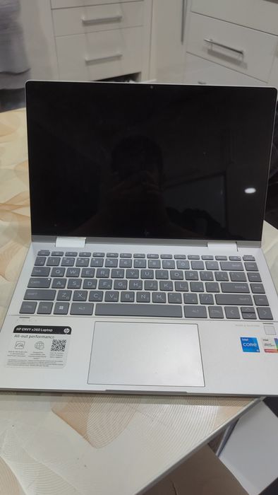 HP envy x360 512GB