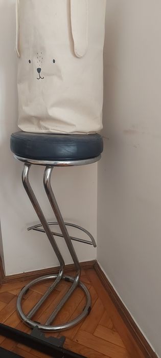 Scaune de bar cu piele naturala