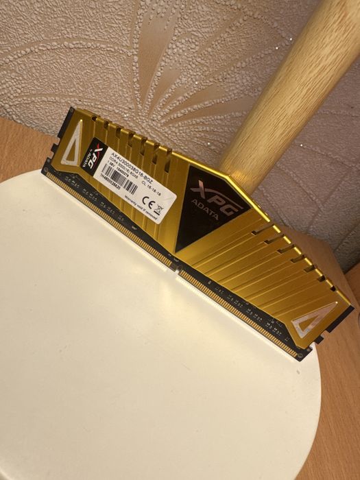 Adata XPG DDR4 модул