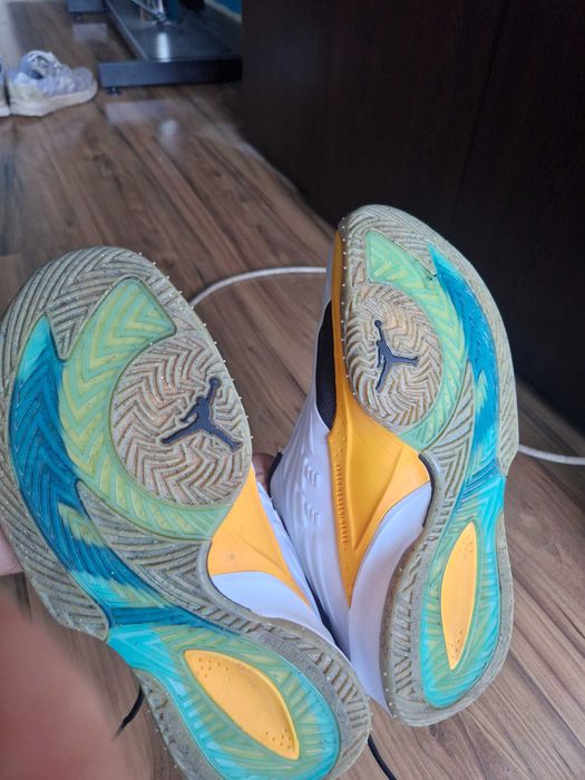 Маратонки JORDAN LUKA 3 45.5  CURRY SERIES7