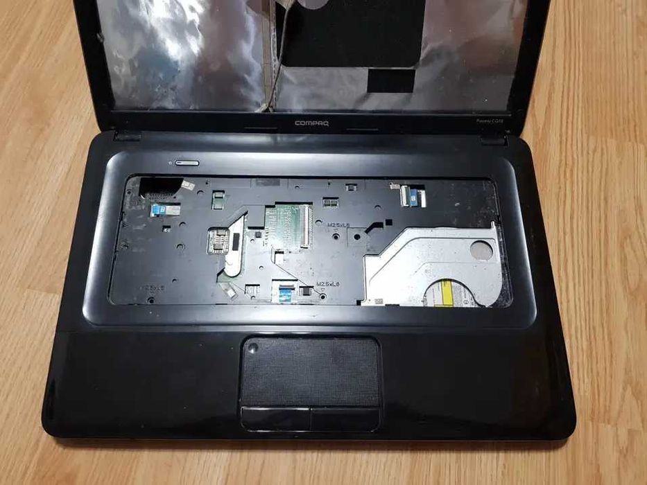 Topcase cu touchpad Compaq CQ 58