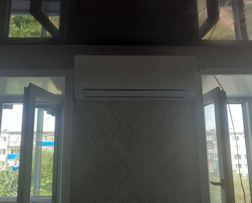 Установка кондиционеров.