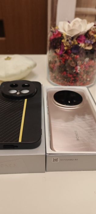 Vând honor magic 8 pro Gold