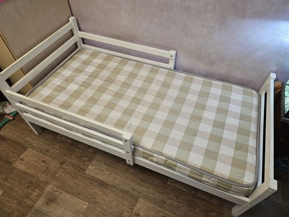 Кровать с матрасом 160х80 береза