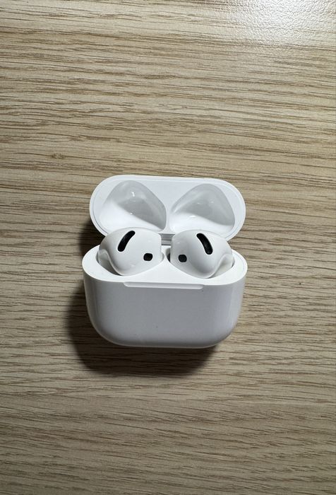 Продам Airpods 4 (без ANC), оригинал