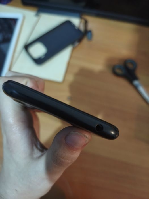 Смартфон Samsung Galaxy A01 (16 ГБ)