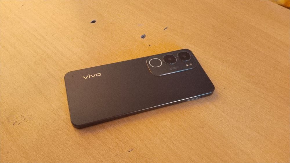 Продам Vivo y19s в идеальном состоянии