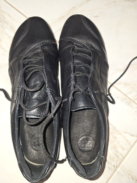 Юношески обувки 37 номер