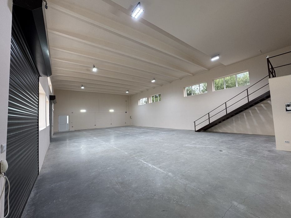 Ofer spre Vânzare/Închiriere hală Alexandria/Spatiu Comercial/Service